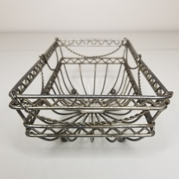 Godinger Silverplate Wire Basket Rectangular Ball Feet Fruit Basket 8.5"L - Picture 5 of 11